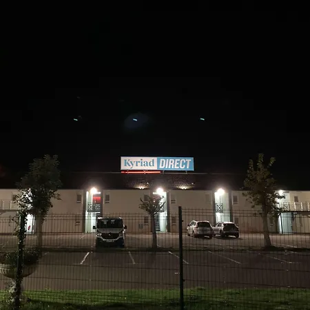 Kyriad Direct Val De Reuil Hotel Val-de-Reuil