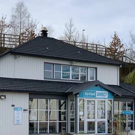 Kyriad Direct Val De Reuil 2*