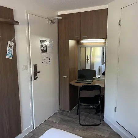 酒店 Kyriad Direct Val De Reuil 瓦勒德勒伊