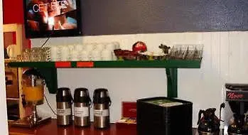 Kyriad Direct Val De Reuil 酒店 瓦勒德勒伊