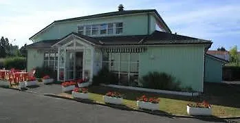 Kyriad Direct Val De Reuil Hotel
