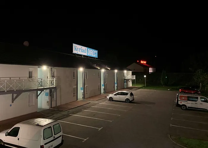 Kyriad Direct Val De Reuil